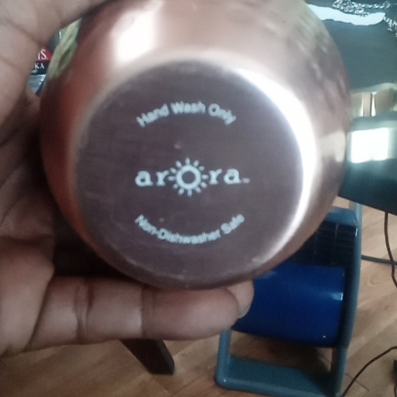 Cups - Picture 4 of 4